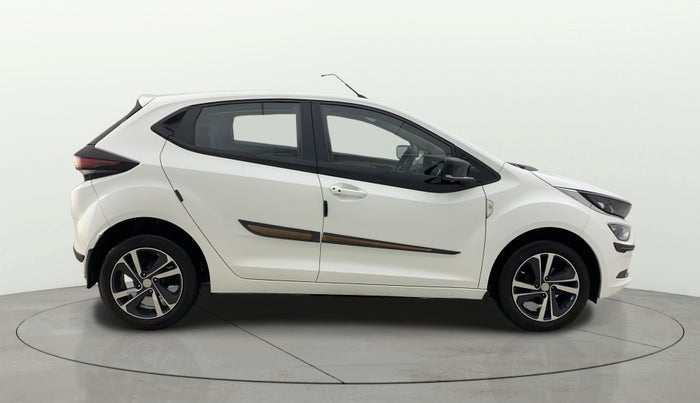 2022 Tata ALTROZ XZ PETROL, Petrol, Manual, 25,933 km, Right Side View