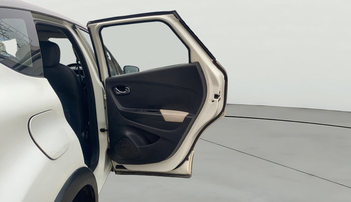 2017 Renault Captur PLATINE DIESEL , Diesel, Manual, 84,269 km, RHS Rear Door