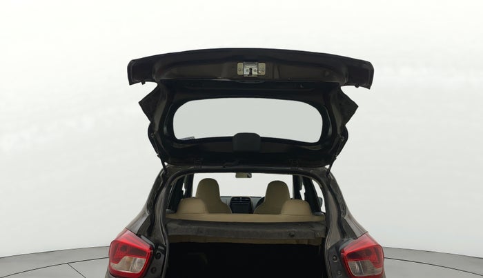 2017 Renault Kwid CLIMBER 1.0 AMT, Petrol, Automatic, 33,884 km, Boot Door Open