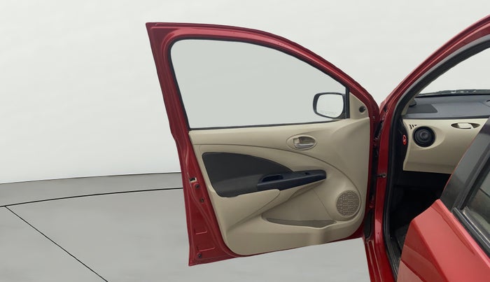 2012 Toyota Etios Liva G, Petrol, Manual, 96,531 km, LHS Front Door