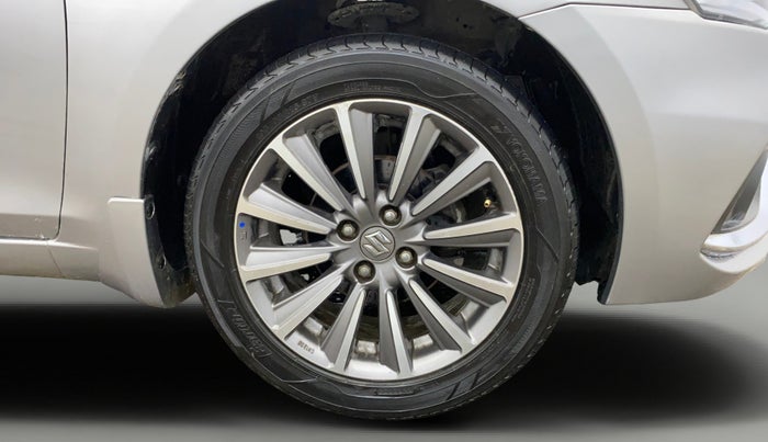 2018 Maruti Ciaz ALPHA 1.5 SHVS PETROL, Petrol, Manual, 75,166 km, Right Front Wheel