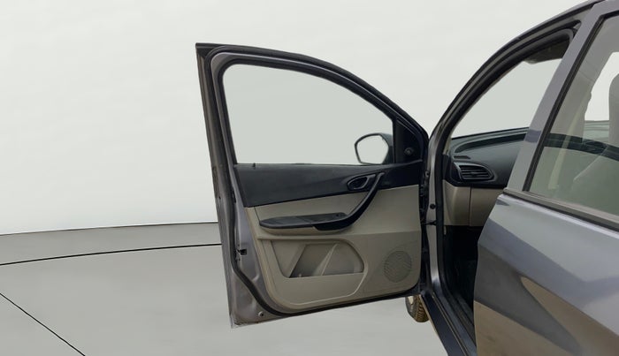 2018 Tata Tiago XM PETROL, Petrol, Manual, 83,861 km, LHS Front Door