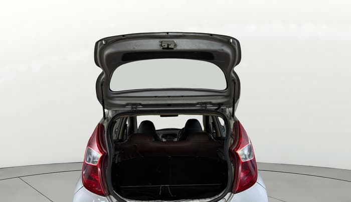 2018 Hyundai Eon MAGNA +, Petrol, Manual, 30,467 km, Boot Door Open