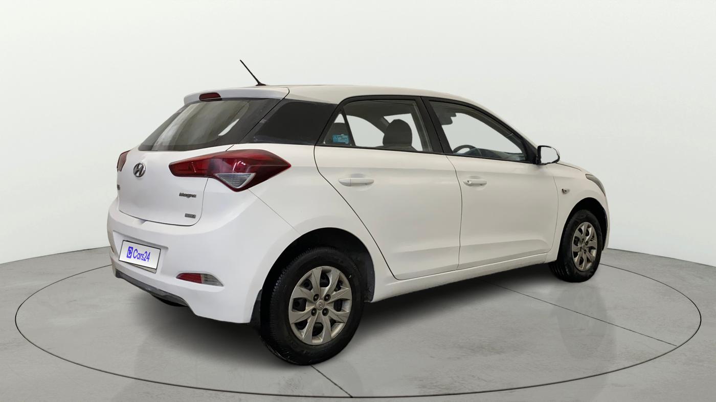 2015 Hyundai Elite i20 MAGNA 1.2, Petrol, Manual, 56,291 km, Right Back Diagonal