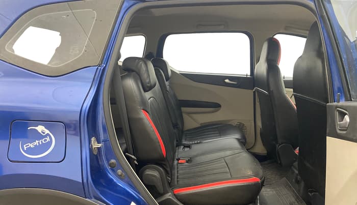 2021 Renault TRIBER RXZ, Petrol, Manual, 48,680 km, Right Side Rear Door Cabin