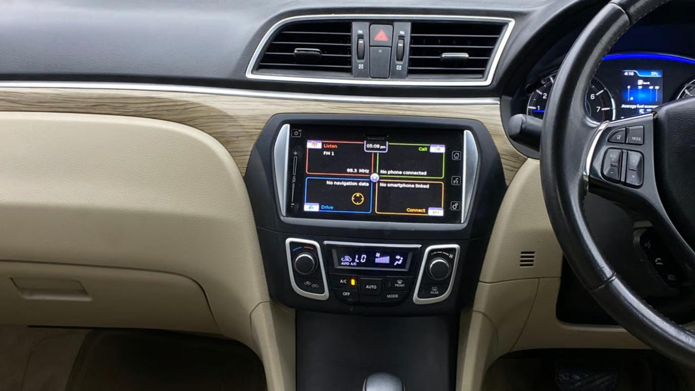2018 Maruti Ciaz ALPHA  AT 1.5 SHVS PETROL, Petrol, Automatic, 64,071 km, Air Conditioner