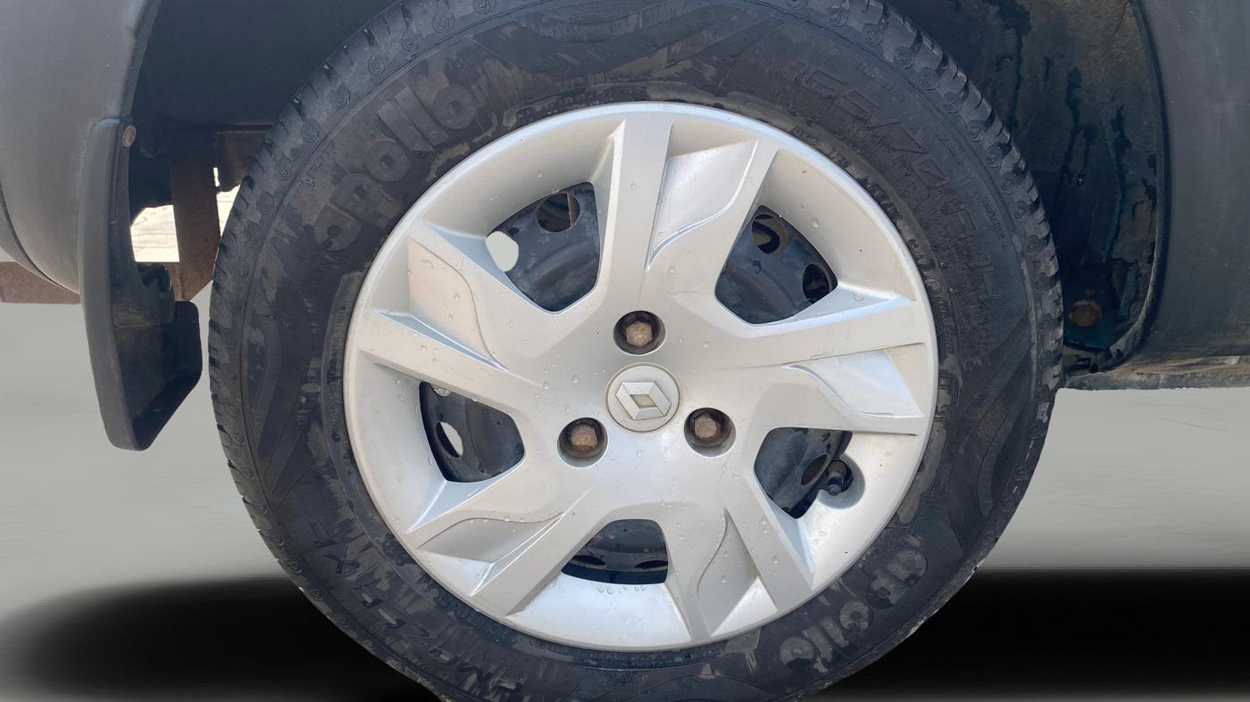 2020 Renault Kwid RXL, Petrol, Manual, 37,329 km, Right Rear Wheel