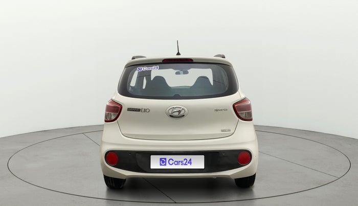 2017 Hyundai Grand i10 SPORTZ (O) 1.2 KAPPA VTVT, Petrol, Manual, 64,964 km, Back/Rear