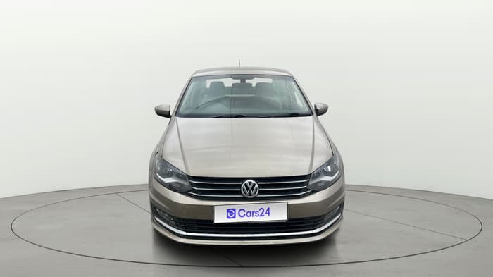 2016 Volkswagen Vento HIGHLINE PETROL AT, Petrol, Automatic, 68,394 km, Front
