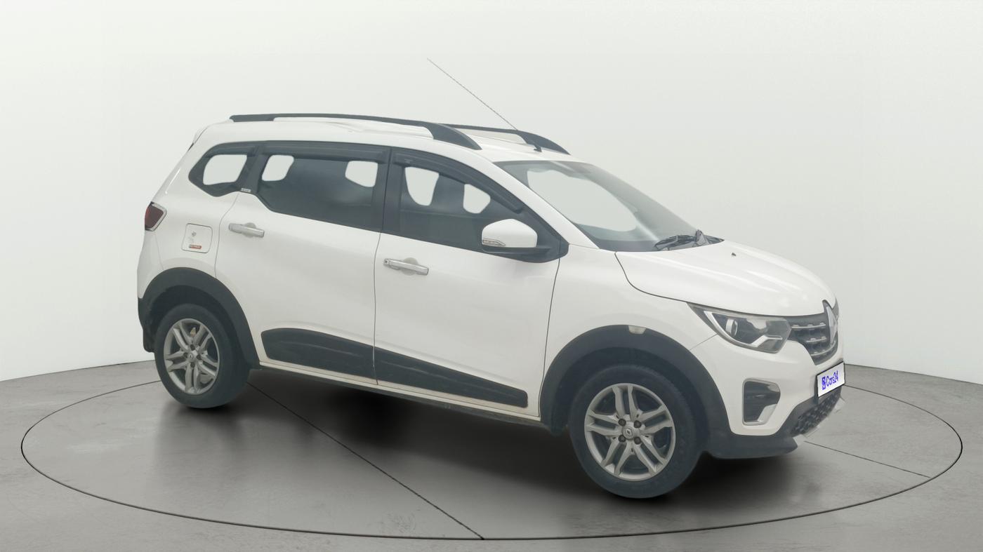 2021 Renault TRIBER RXZ, Petrol, Manual, 61,982 km, Right Front Diagonal
