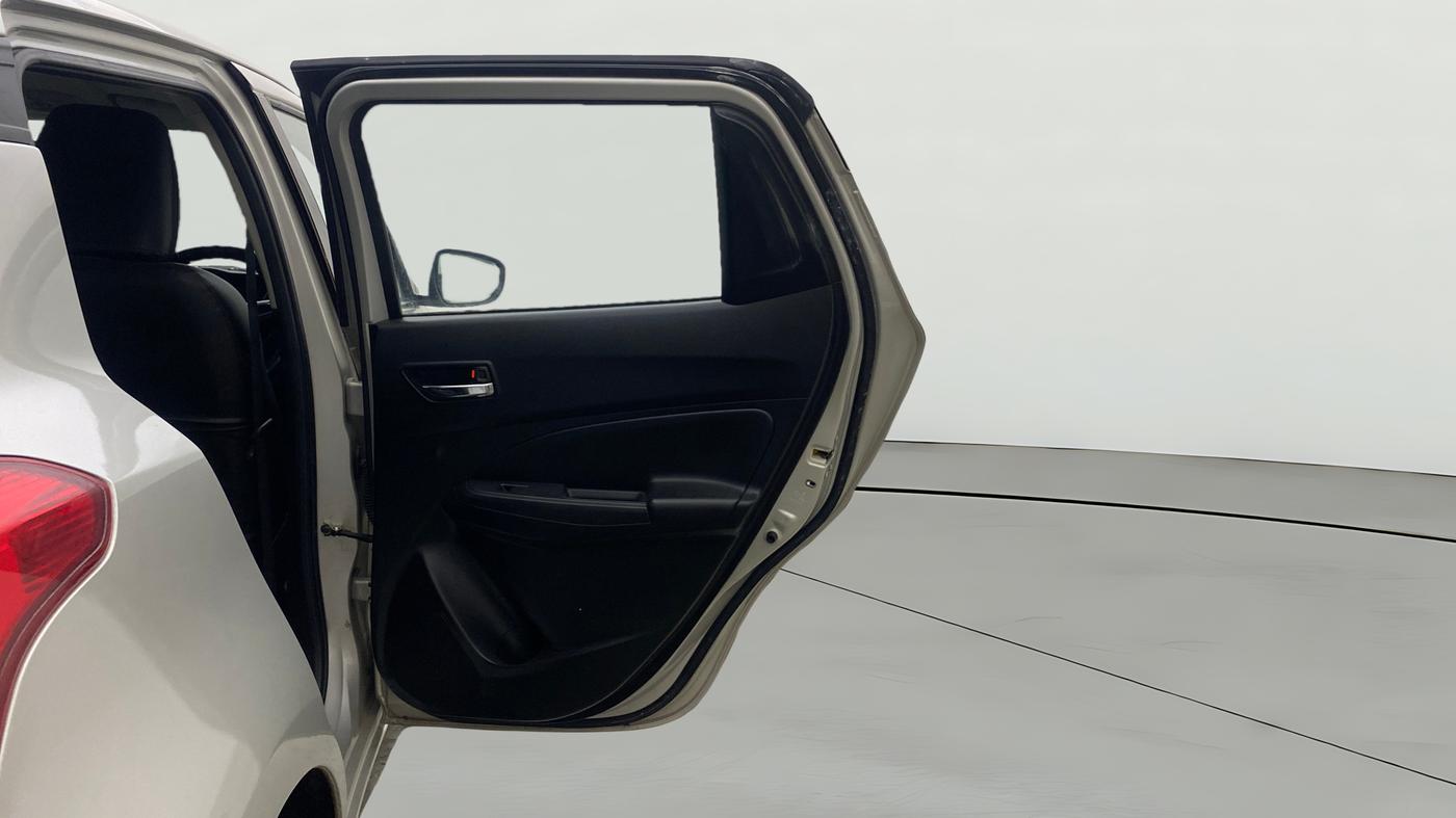 2018 Maruti Swift VXI, Petrol, Manual, 46,345 km, RHS Rear Door