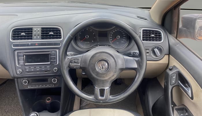 2013 Volkswagen Polo HIGHLINE1.2L, Petrol, Manual, 65,618 km, Steering Wheel Close Up