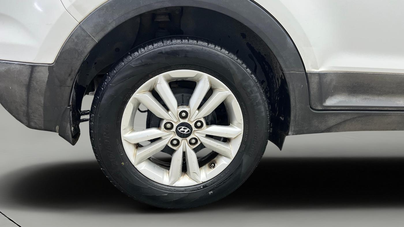 2015 Hyundai Creta SX PLUS 1.6 PETROL, Petrol, Manual, 74,847 km, Right Rear Wheel