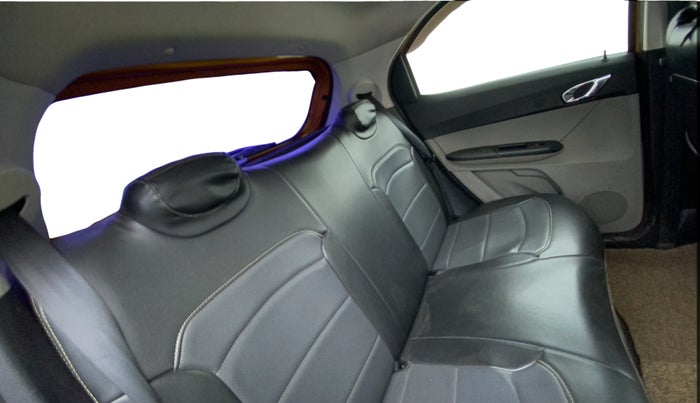 2016 Tata Tiago XZ PETROL, Petrol, Manual, 1,35,171 km, Right Side Rear Door Cabin