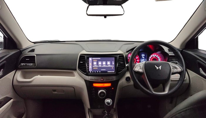 2024 Mahindra XUV300 W8 1.2 PETROL, Petrol, Manual, 29,360 km, Dashboard