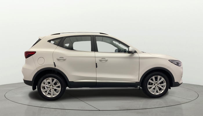 2022 MG ASTOR SMART EX 1.5 MT, Petrol, Manual, 21,920 km, Right Side View