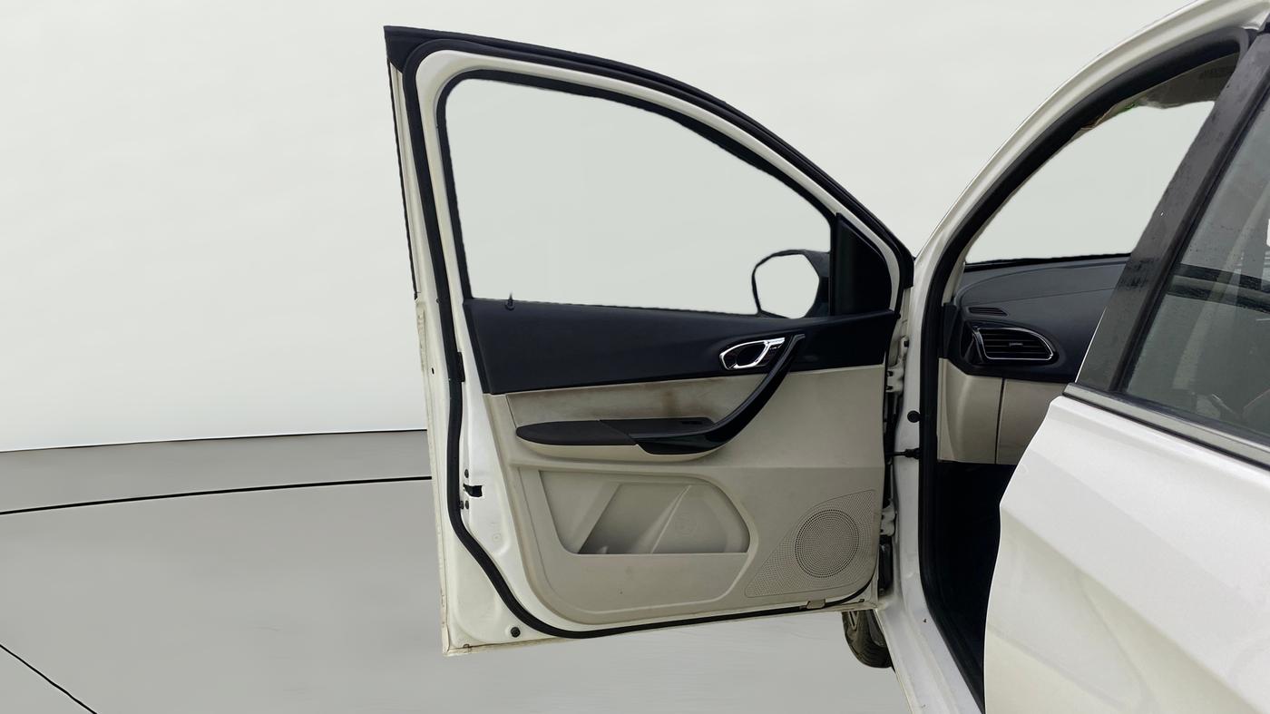 2022 Tata TIGOR XZ PLUS CNG, CNG, Manual, 88,691 km, LHS Front Door