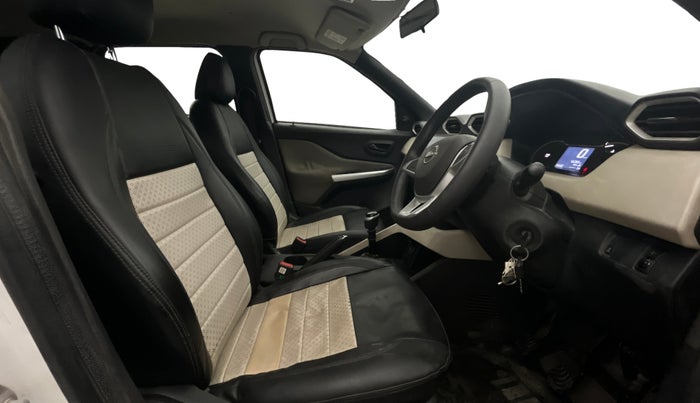 2023 Nissan MAGNITE XE, Petrol, Manual, 46,084 km, Right Side Front Door Cabin