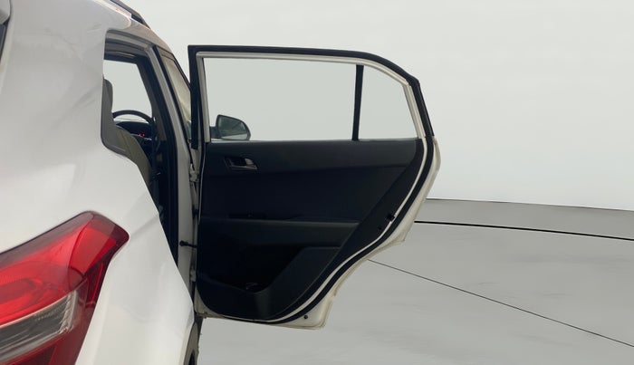 2017 Hyundai Creta SX PLUS AT 1.6 DIESEL, Diesel, Automatic, 1,27,708 km, RHS Rear Door