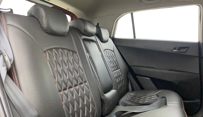 2017 Hyundai Creta SX PLUS AT 1.6 PETROL, Petrol, Automatic, 51,710 km, Right Side Rear Door Cabin