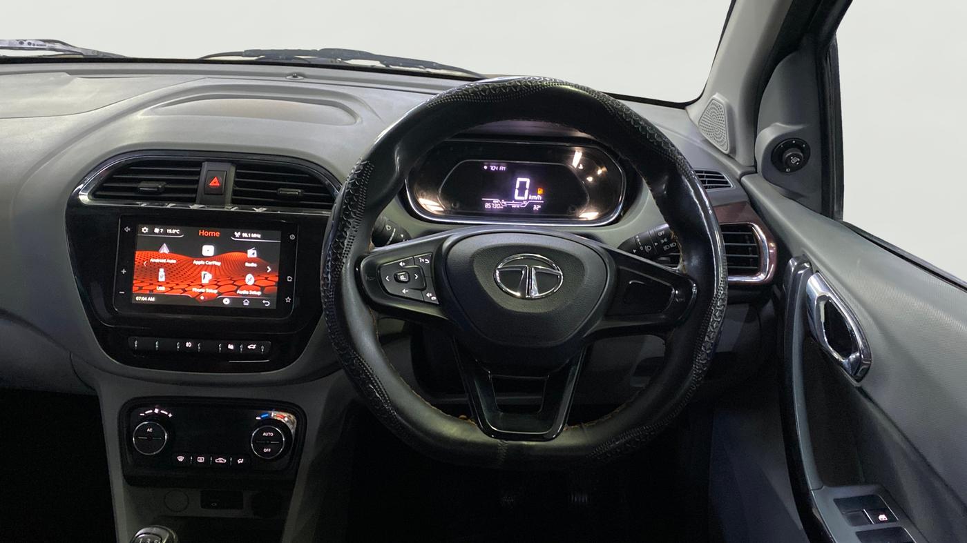 2020 Tata TIGOR XZ PLUS PETROL, Petrol, Manual, 85,723 km, Steering Wheel Close Up
