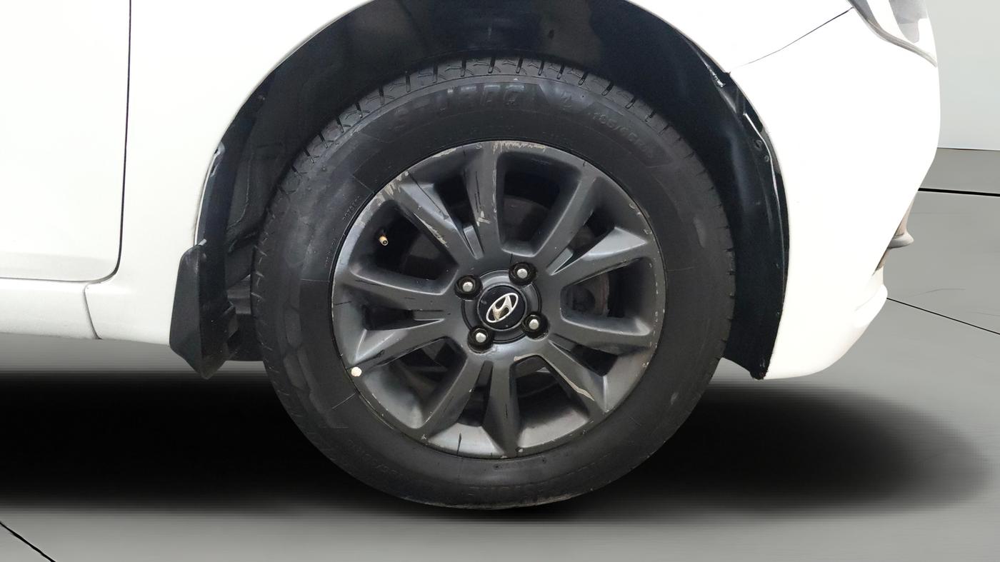 2019 Hyundai Elite i20 SPORTZ PLUS 1.4 CRDI, Diesel, Manual, 1,27,154 km, Right Front Wheel