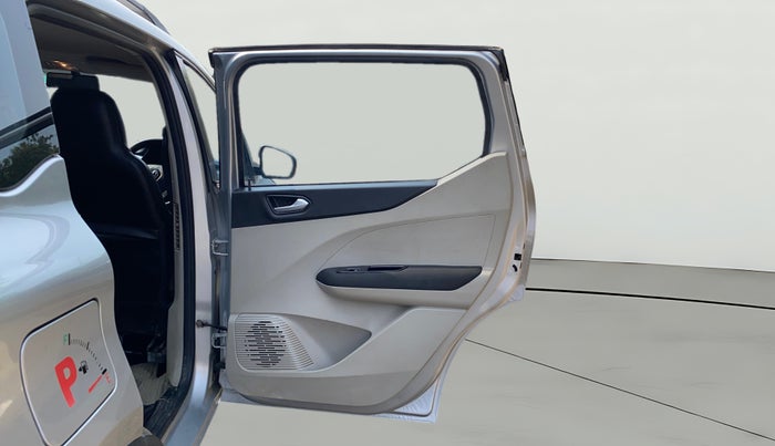 2020 Renault TRIBER RXZ AMT, Petrol, Automatic, 71,033 km, RHS Rear Door