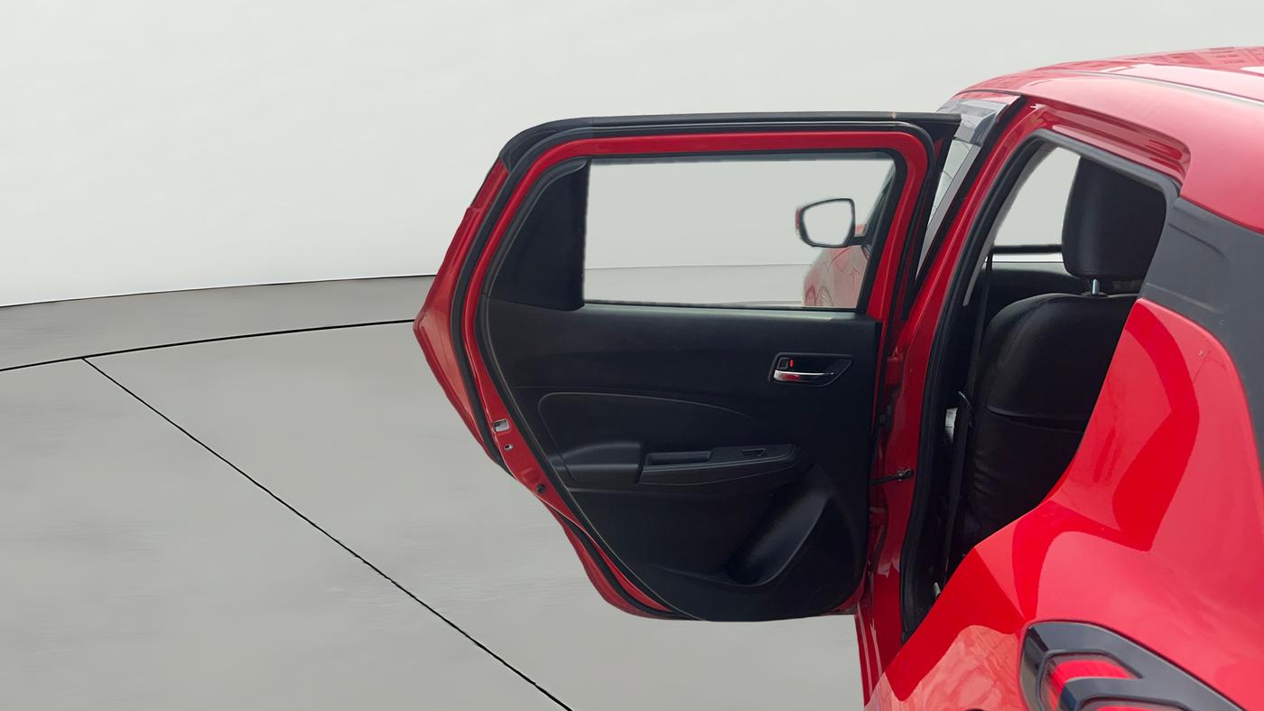 2024 Maruti Swift VXI, Petrol, Manual, 10,817 km, LHS Rear Door