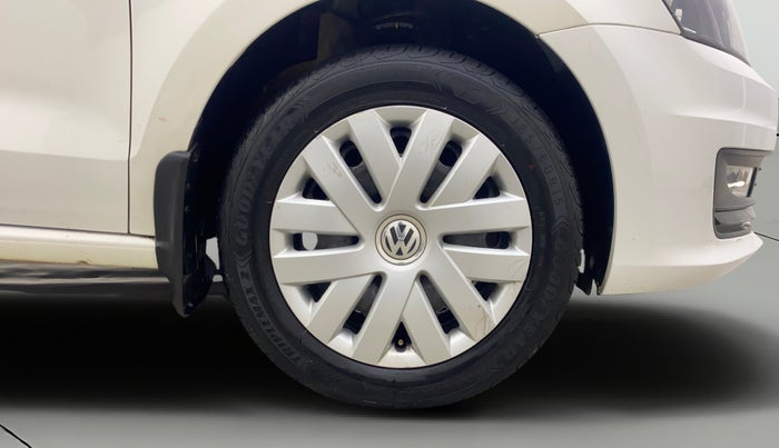 2018 Volkswagen Vento COMFORTLINE 1.6, Petrol, Manual, 44,789 km, Right Front Wheel