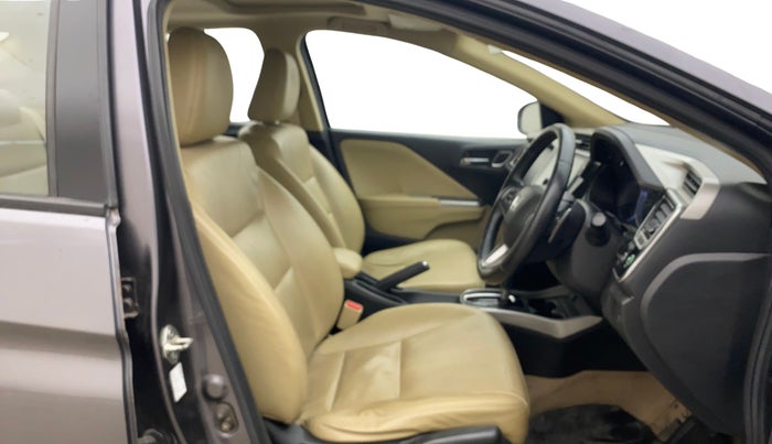 2017 Honda City 1.5L I-VTEC VX CVT, Petrol, Automatic, 76,732 km, Right Side Front Door Cabin