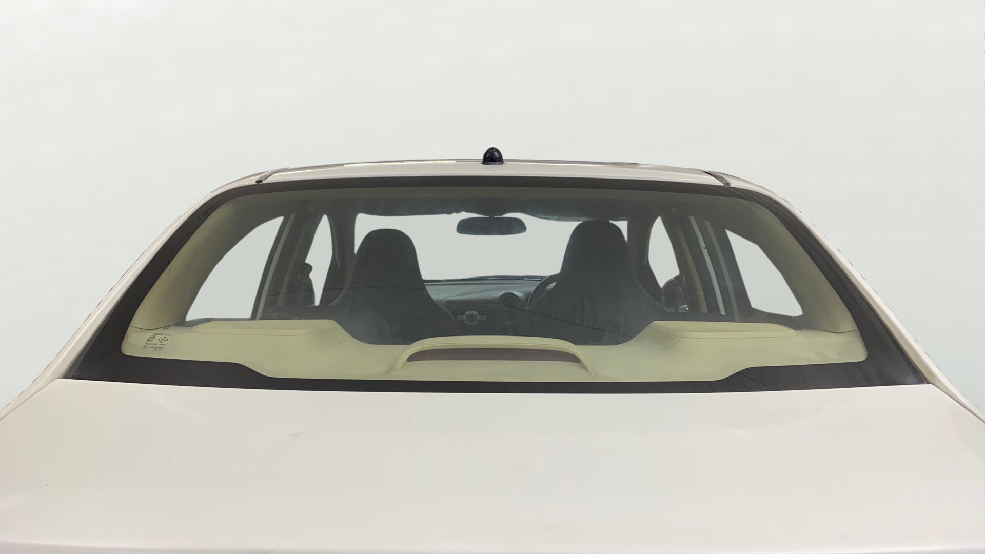 camera-Rear-Windshield
