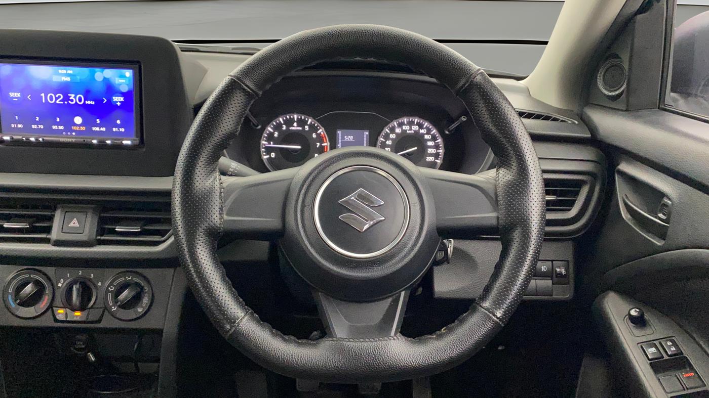 2024 Maruti BREZZA LXI, Petrol, Manual, 25,650 km, Steering Wheel Close Up
