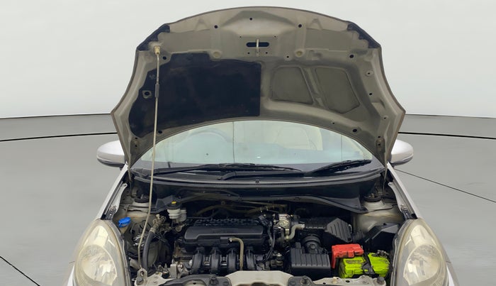 2017 Honda Amaze 1.2L I-VTEC S, Petrol, Manual, 1,29,943 km, Open Bonet