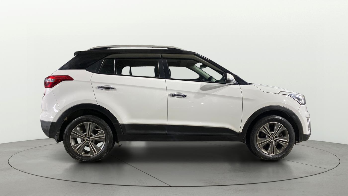 2017 Hyundai Creta SX PLUS 1.6 PETROL DUAL TONE, Petrol, Manual, 99,506 km, Right Side View