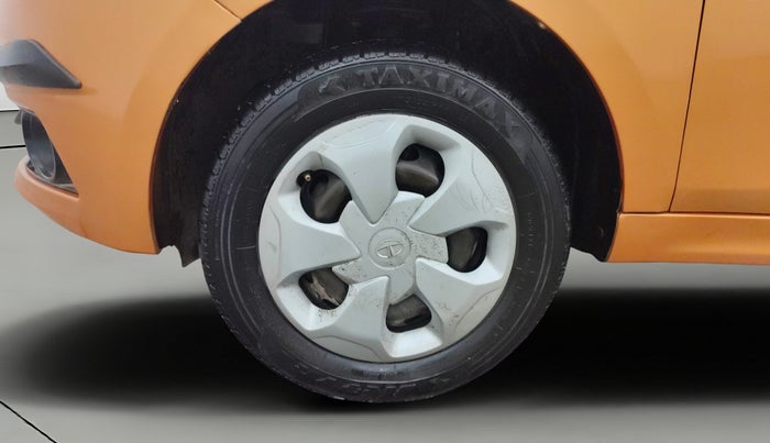 2018 Tata Tiago XT PETROL, Petrol, Manual, 64,109 km, Left Front Wheel