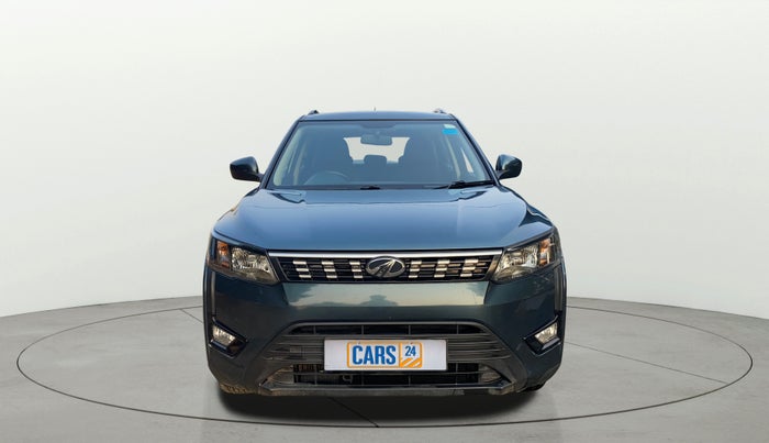 2020 Mahindra XUV300 W6 1.2 PETROL, Petrol, Manual, 57,600 km, Front