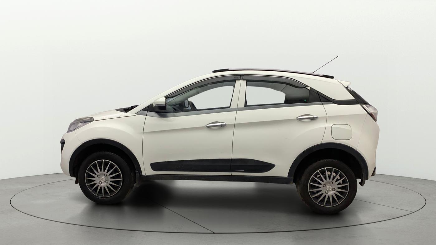 2018 Tata NEXON XM PETROL, Petrol, Manual, 62,090 km, Left Side