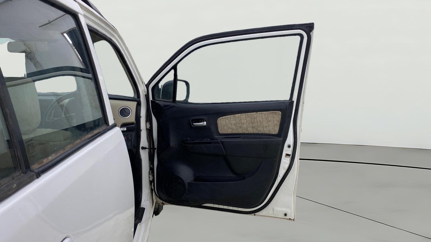 2018 Maruti Wagon R 1.0 VXI AMT, Petrol, Automatic, 45,777 km, RHS Front Door