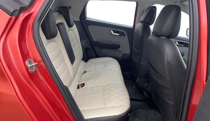 2021 Tata ALTROZ XZ DIESEL, Diesel, Manual, 75,831 km, Right Side Rear Door Cabin