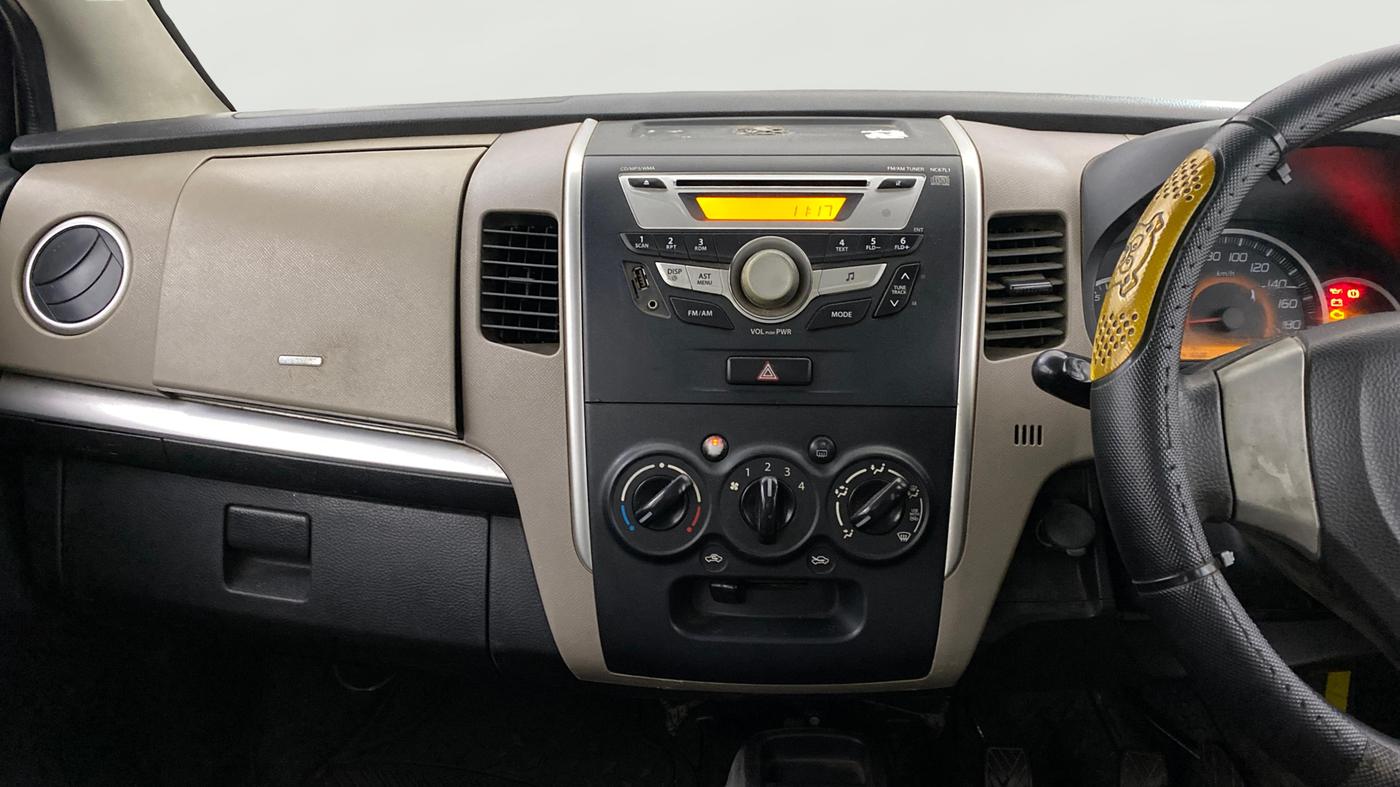 2013 Maruti Wagon R 1.0 VXI, Petrol, Manual, 1,31,557 km, Air Conditioner