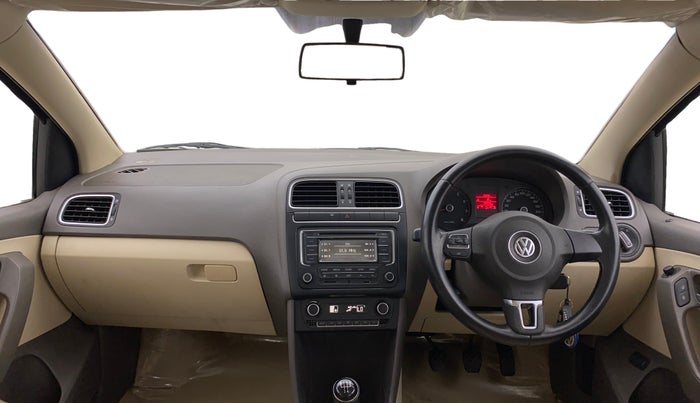 2013 Volkswagen Vento HIGHLINE 1.6 MPI, Petrol, Manual, 18,870 km, Dashboard