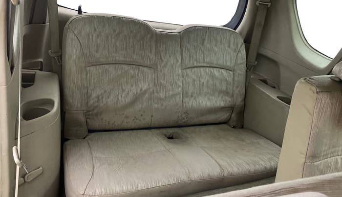 2015 Maruti Ertiga VXI CNG, CNG, Manual, 1,27,916 km, Third Seat Row ( optional )