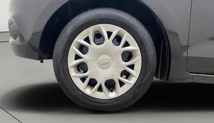 2016 Ford Figo Aspire TREND 1.2 PETROL, Petrol, Manual, 97,033 km, Left Front Wheel