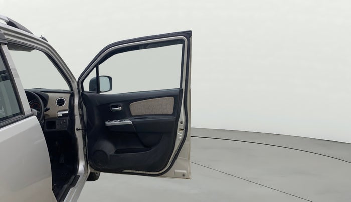 2016 Maruti Wagon R 1.0 VXI, Petrol, Manual, 48,606 km, RHS Front Door