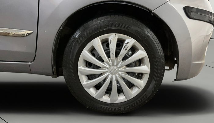 2015 Maruti Celerio VXI AMT, Petrol, Automatic, 68,225 km, Right Front Wheel