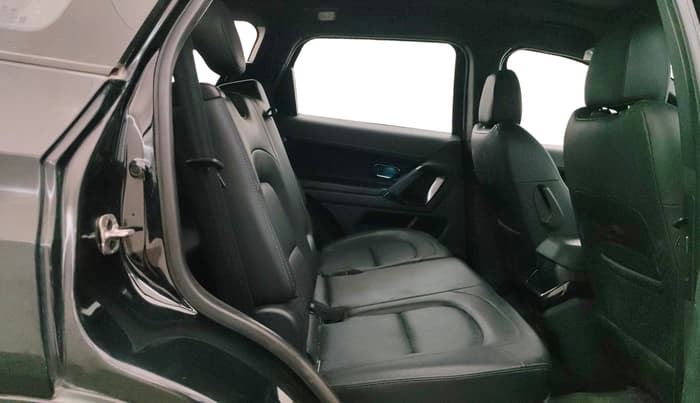 2022 Tata Safari XZA PLUS, Diesel, Automatic, 52,660 km, Right Side Rear Door Cabin
