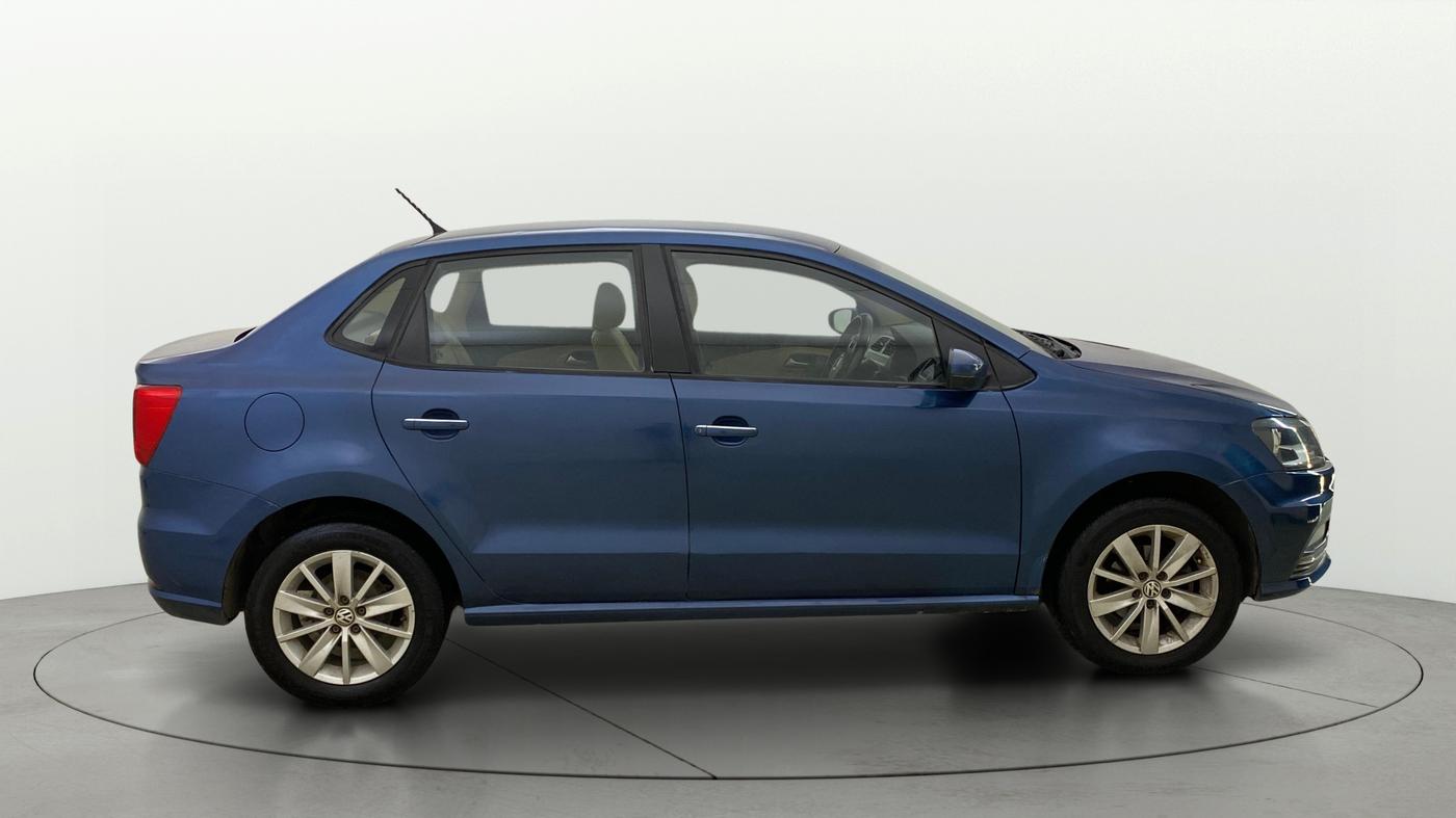 2016 Volkswagen Ameo HIGHLINE1.2L, CNG, Manual, 91,873 km, Right Side View