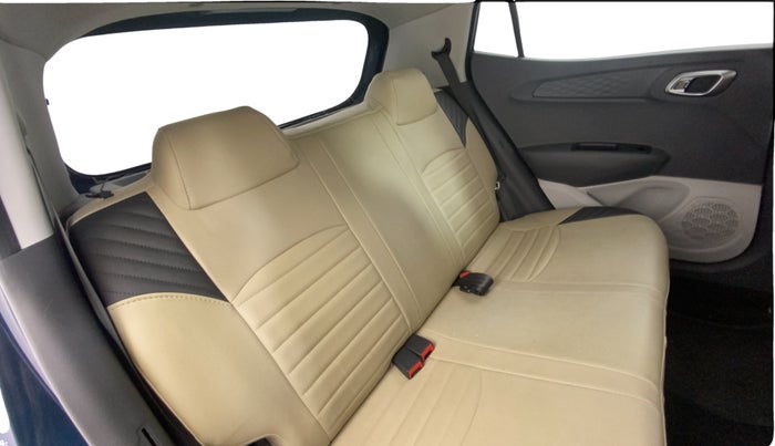 2022 Hyundai GRAND I10 NIOS SPORTZ 1.2 KAPPA VTVT, Petrol, Manual, 38,320 km, Right Side Rear Door Cabin