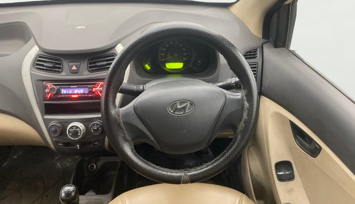 2015 Hyundai Eon ERA +, Petrol, Manual, 86,618 km, Steering Wheel Close Up