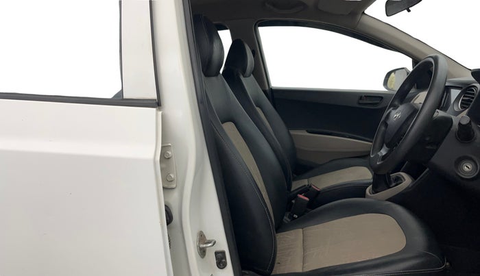 2015 Hyundai Grand i10 MAGNA 1.2 KAPPA VTVT, Petrol, Manual, 15,790 km, Right Side Front Door Cabin